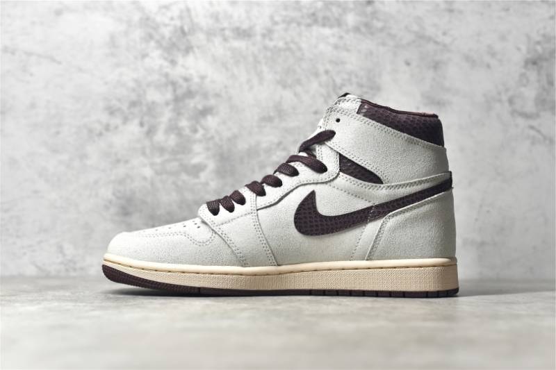 Jordan 1 Retro High OG
A Ma Maniére