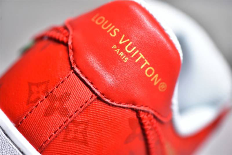 Louis Vuitton Nike Air Force 1 Low
By Virgil Abloh White Red