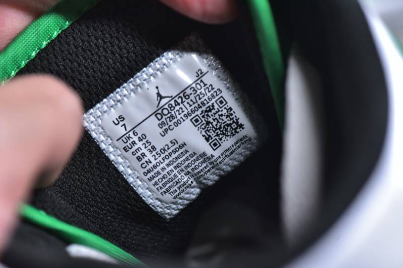 Jordan 1 Mid
Lucky Green