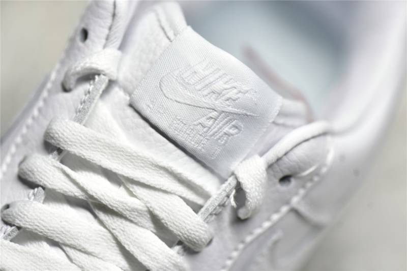 Nike Air Force 1 Low
Drake NOCTA Certified Lover Boy