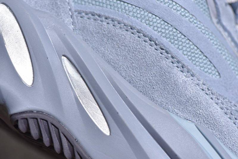 Adidas Yeezy Boost 700 V2
Hospital Blue