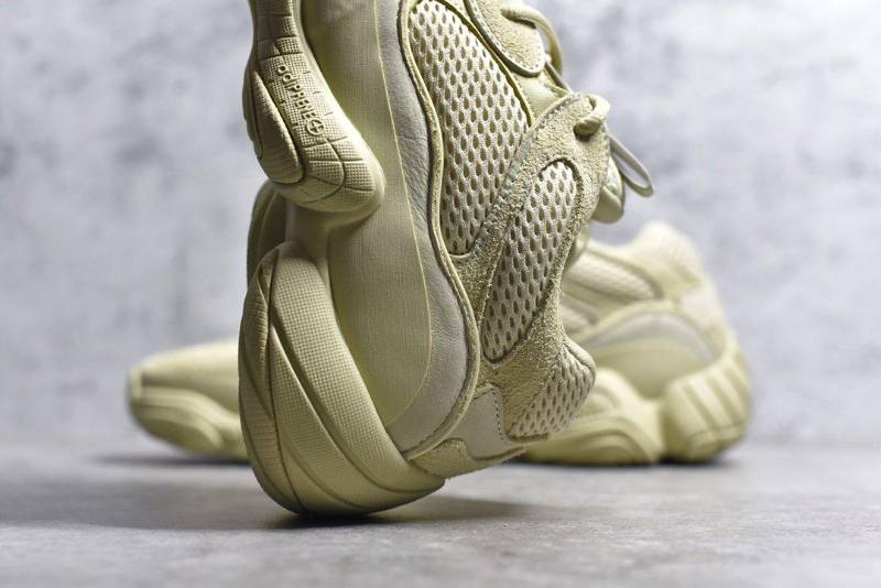 Adidas Yeezy 500
Super Moon Yellow