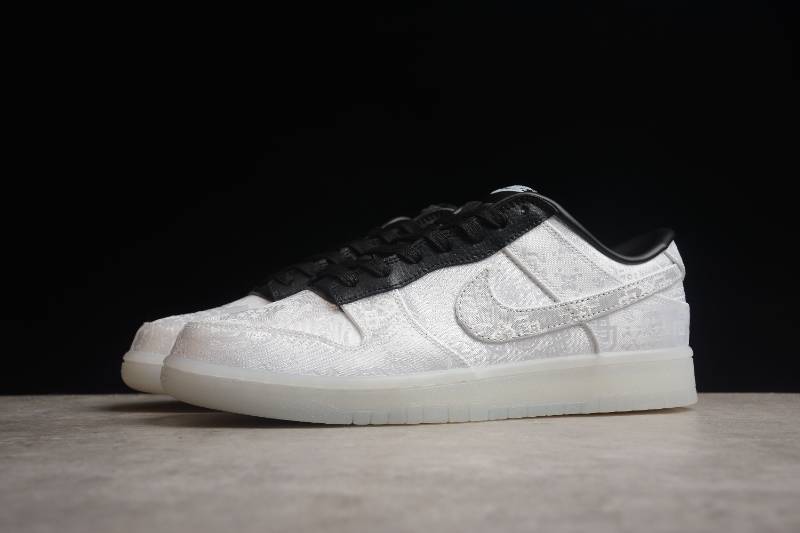 Nike Dunk Low
CLOT Fragment White
