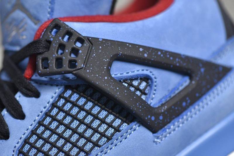 Jordan 4 Retro
Travis Scott Cactus Jack