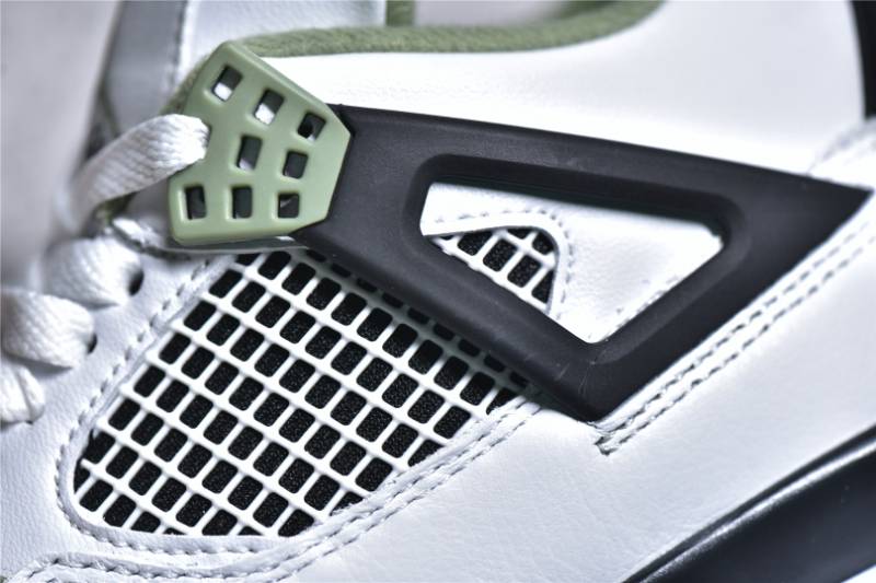Jordan 4 Retro Seafoam