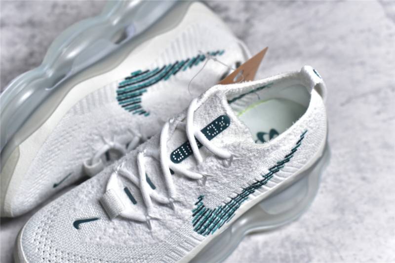 Nike Air Max Scorpion FK
White Geode Teal