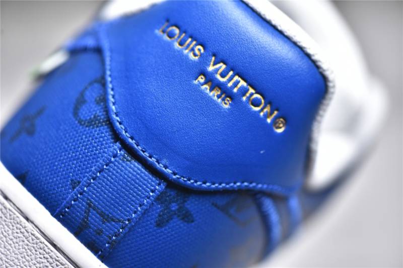 Louis Vuitton Nike Air Force 1 Low
By Virgil Abloh White Royal