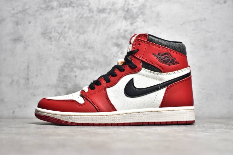 Jordan 1 Retro High OG
Chicago Lost and Found