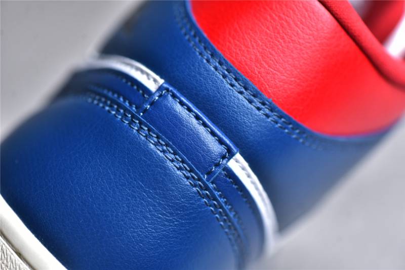 Jordan 1 Mid
French Blue Gym Red
