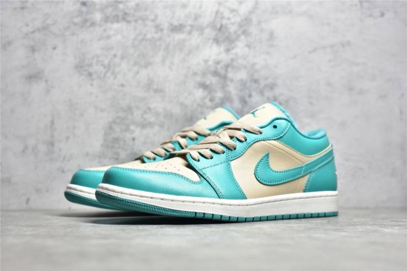 Jordan 1 Low
Tropical Teal