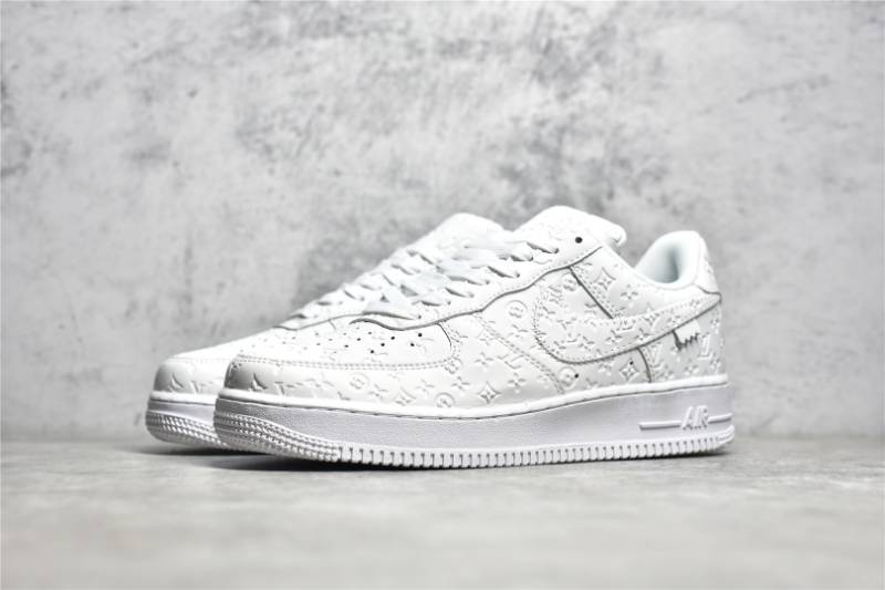 Louis Vuitton Nike Air Force 1 Low
By Virgil Abloh White