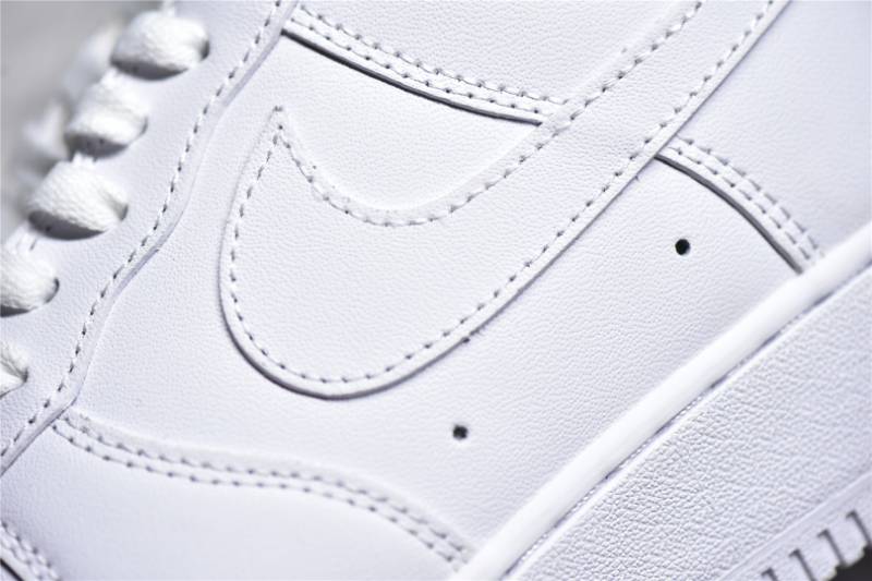 Nike Air Force 1 Low '07
White