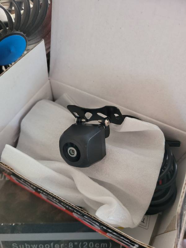Camera AHD cánh chuồn