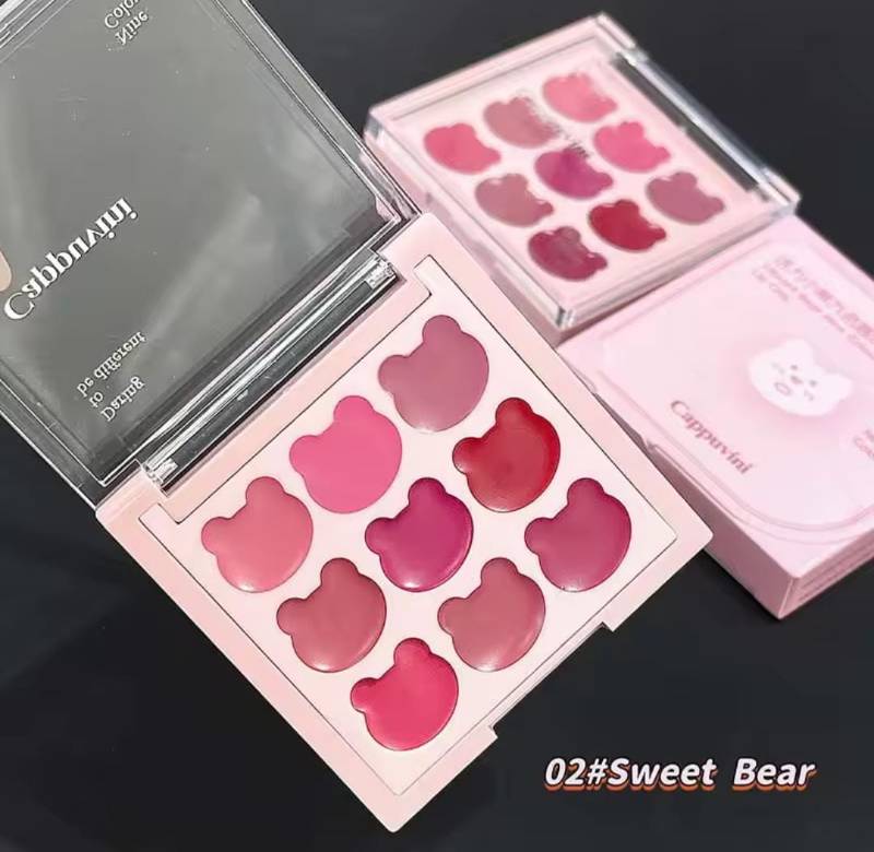 Paleta de labiales aterciopelado