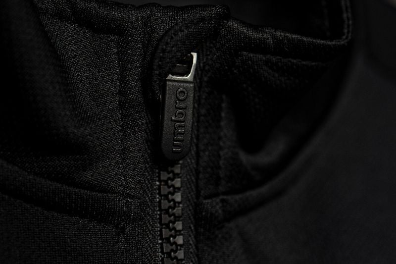 Sueter Negro 2025-2026