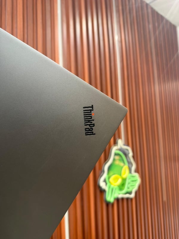 LENOVO YOGA x1