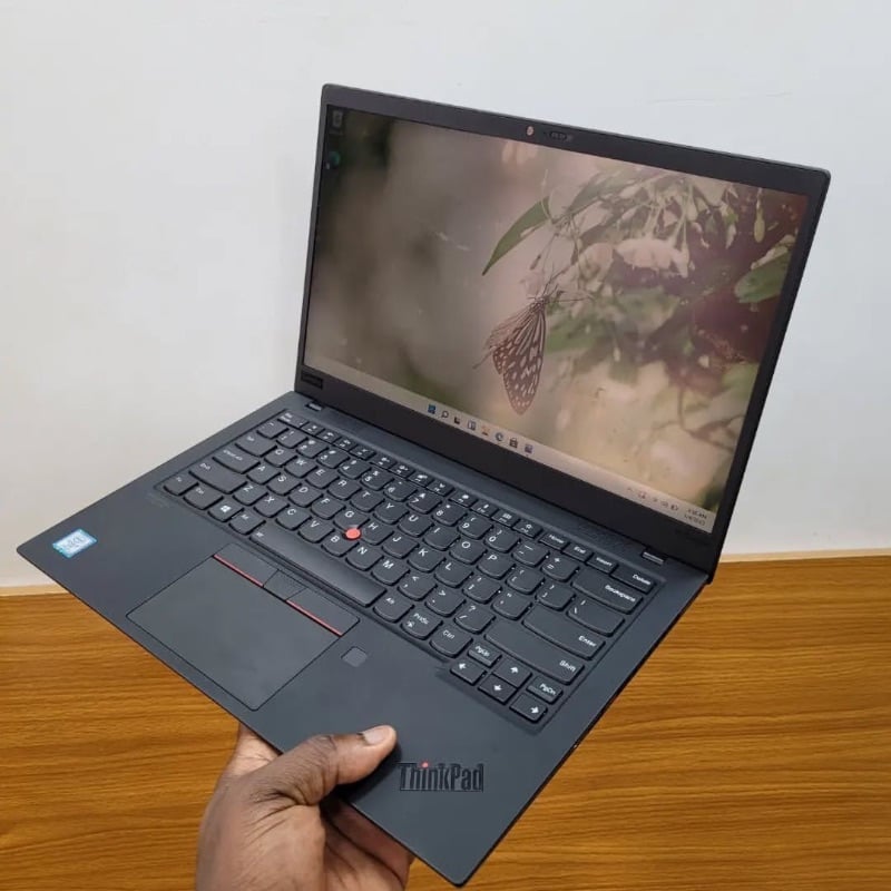 LENOVO THINKPAD X1 CARBON