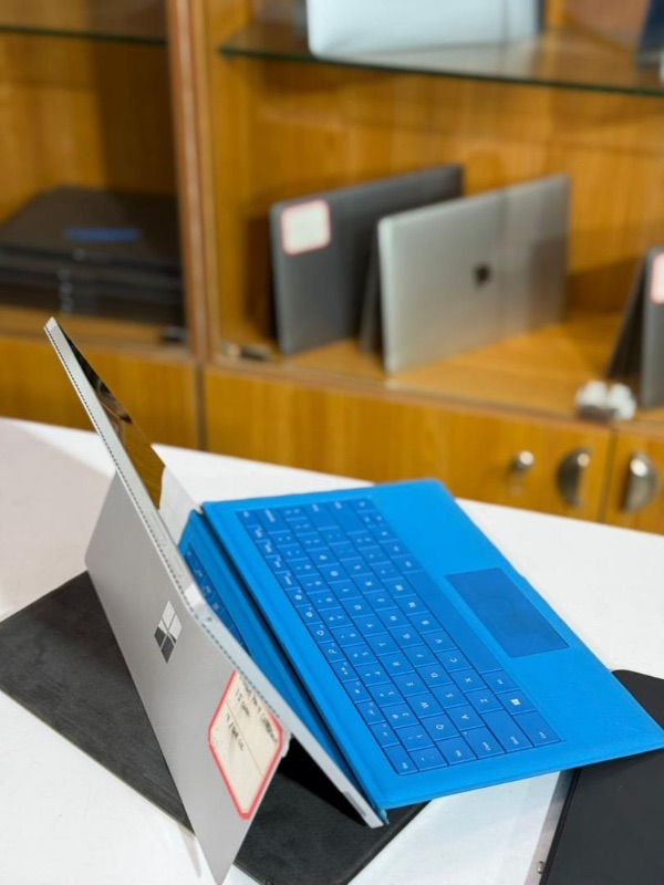 MICROSOFT SURFACE PRO 4