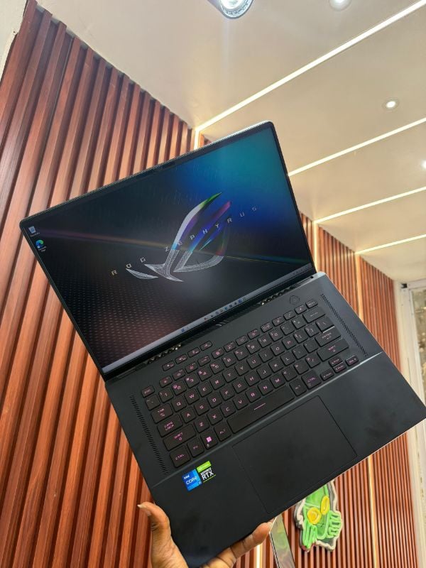 ASUS ROG ZEPHYRUS M16