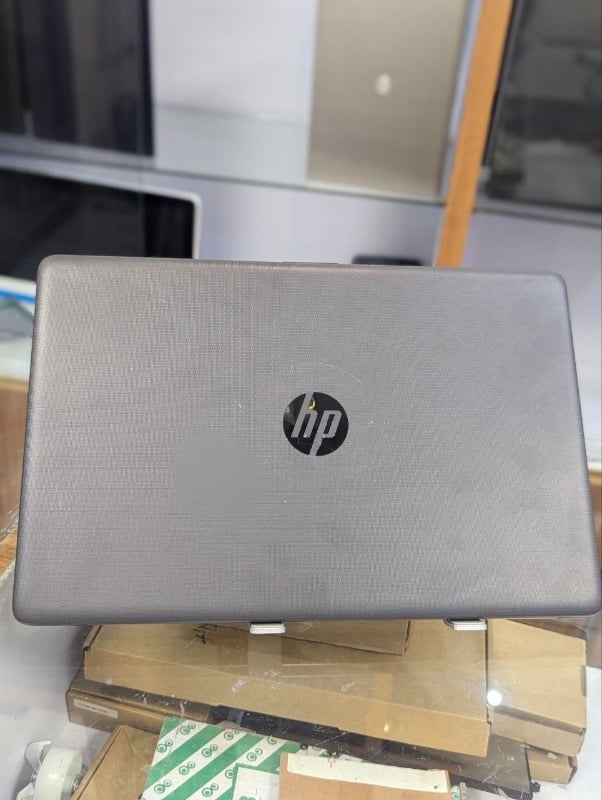 HP 250 G7 Notebook PC