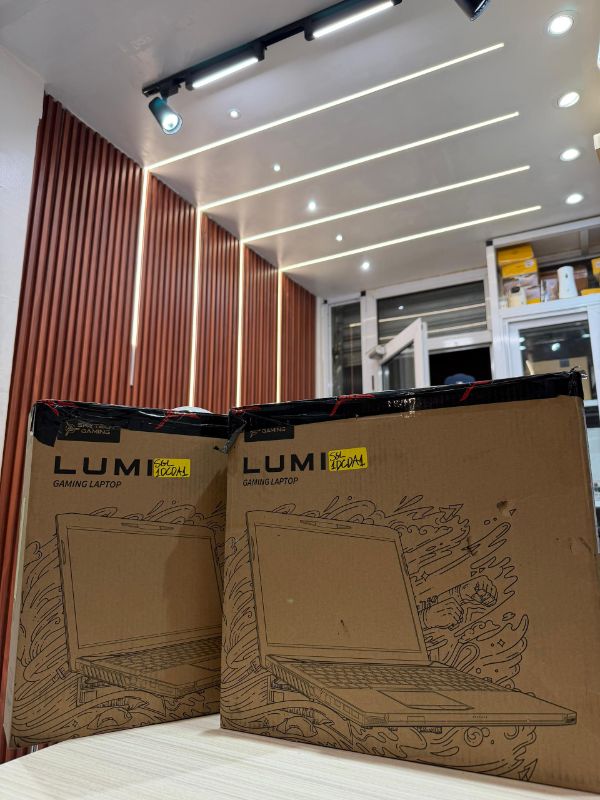 SKYTECH LUMI GAMING LAPTOP