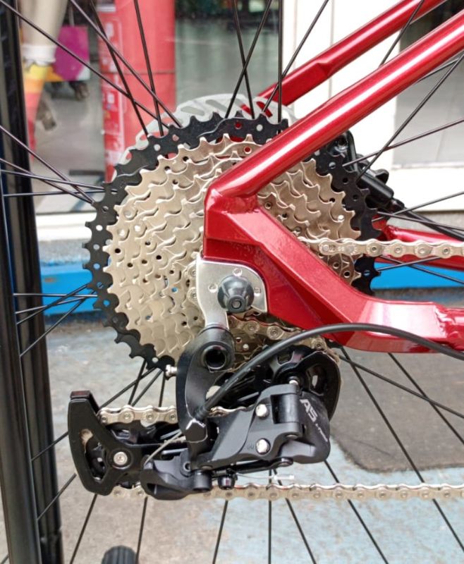 Bicicleta 29 BTW Aluminio 1x9 Vinotinto