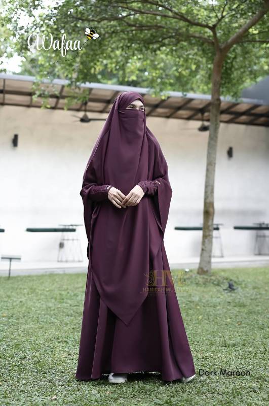 WAFA SET DARK MAROON