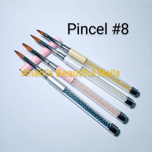 Pincel # 08