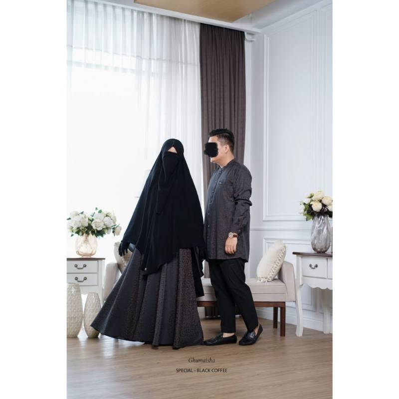 SPECIAL COUPLE SERIES