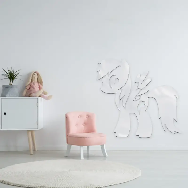 لوحة ديكور خشبية مودرن بنقشة مهرة قوس قزح