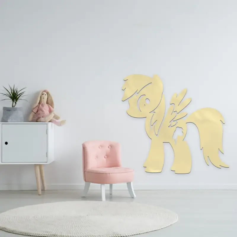 لوحة ديكور خشبية مودرن بنقشة مهرة قوس قزح