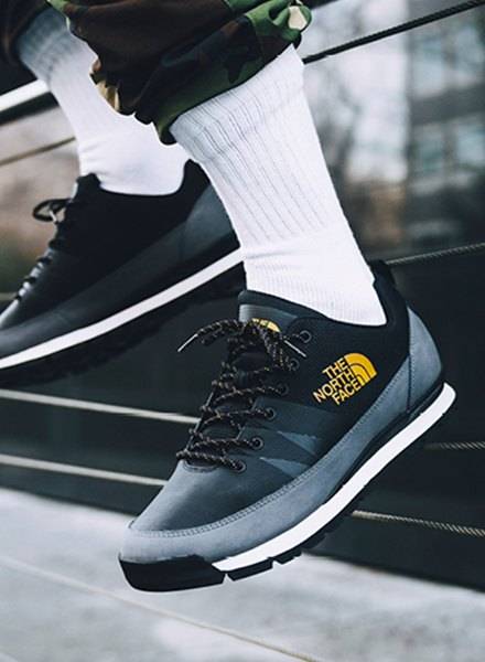 (Laundry) Jasa Cuci Sepatu Bandung - Cuci Sneakers, Suede & Leather | Nuevanesia