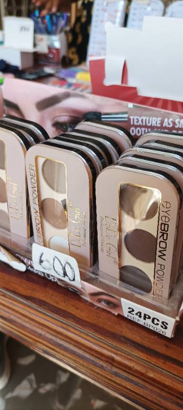 Paleta de Sombras Para cejas