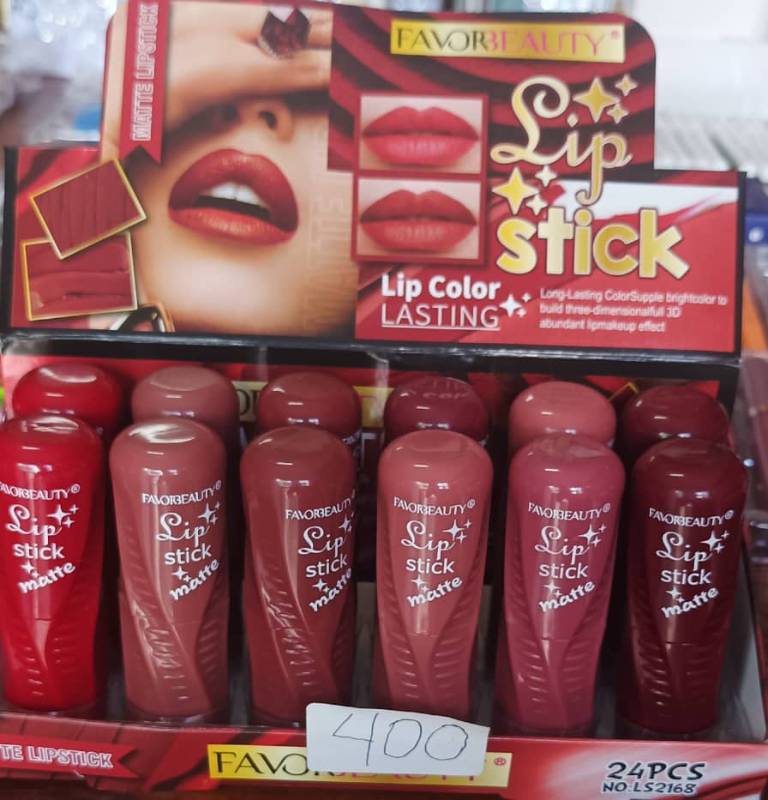 Pinta Labios Mate en Barra 4