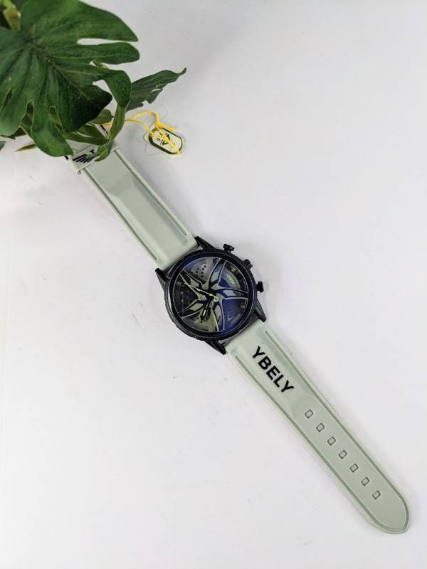 YBELY 
ALLOYWHEEL NON GYRO 
ANALOG WATCH