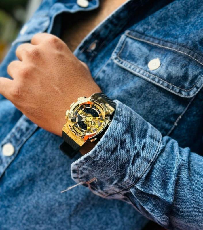MOST DEMANDED 
GSHOCK NEW MODEL
-METAL CASE
-WORLD TIME WITH -AUTOLIGHT