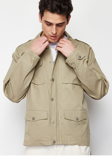 Men Solid Tailored Jacket