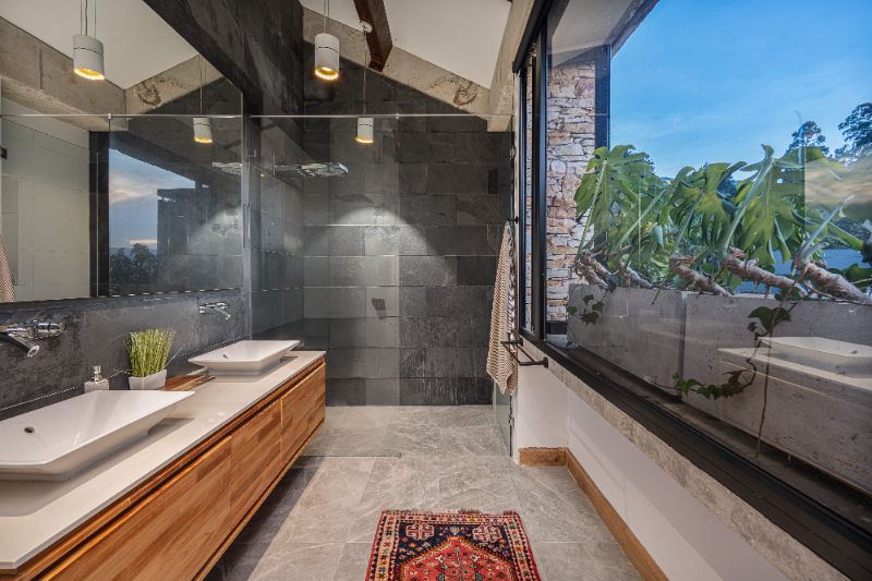 Exclusiva casa en Escobero para arriendo