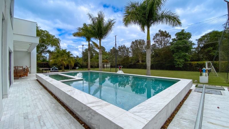 Amplia casa en Llanogrande con ubicación AAA para venta cerca al Club Llanogrande