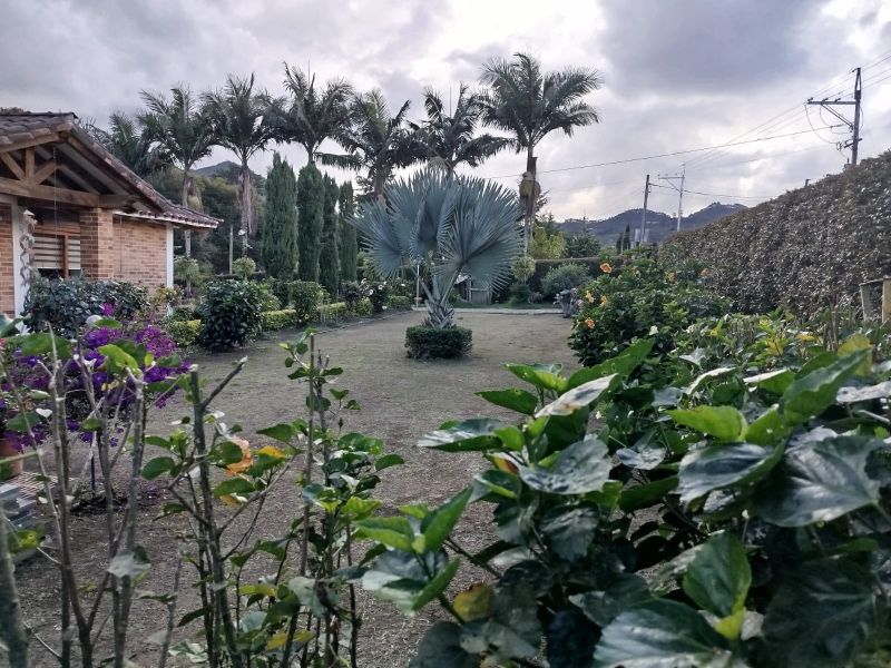 Casa cerca a vía principal Pontezuela - Llanogrande
Pontezuela