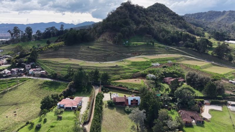 Lotes en parcelación Cerrada en Pontezuela para estrenar desde 690 Millones de pesos!!!