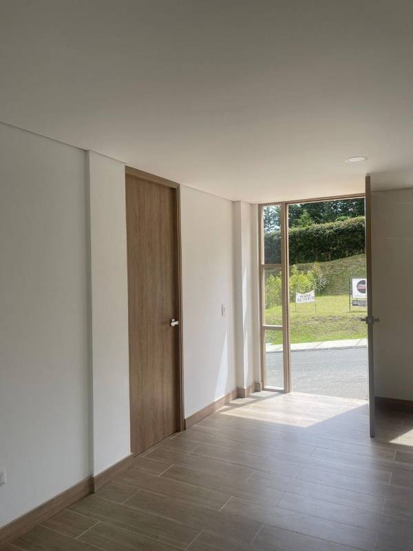 Casa en el Retiro cerca a La Fe
