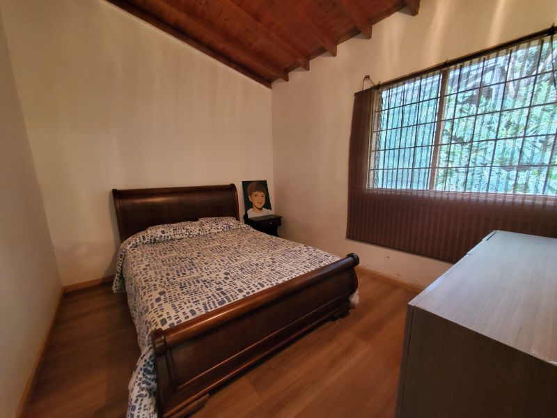 Finca independiente tradiconal con lote espectacular, plano el Pontezuela