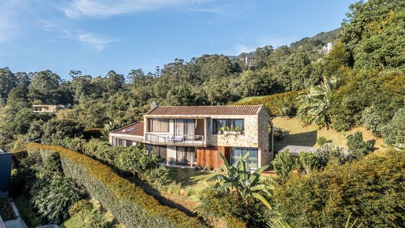 Exclusiva casa en Escobero para arriendo