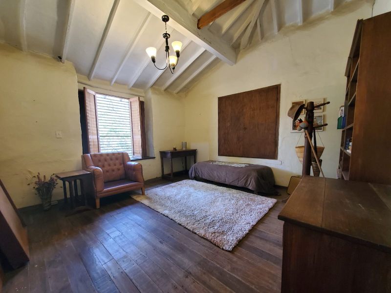 Casa independiente en Pontezuela cerca en pleno Distrito equino.