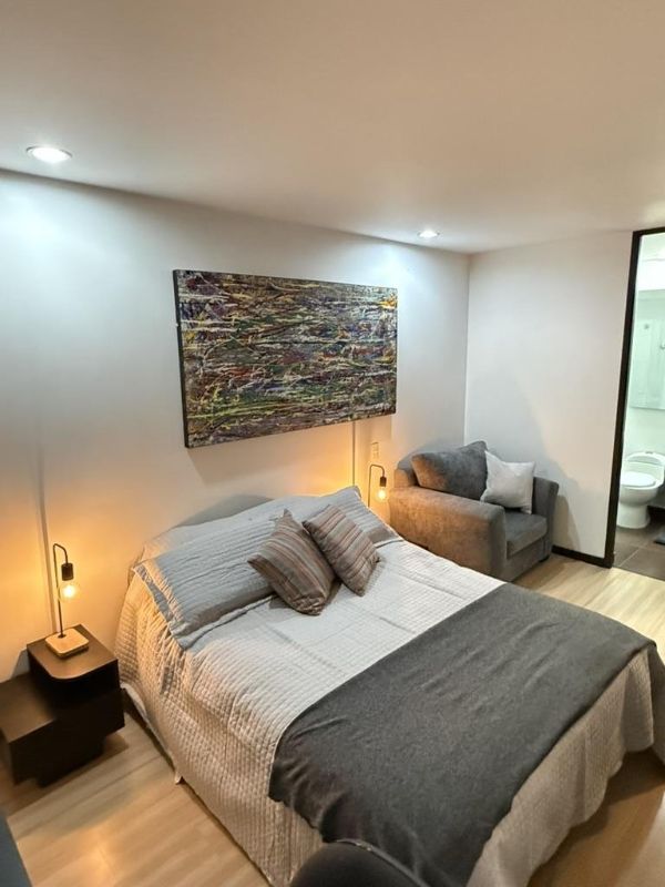 Apartamento en venta en Yerbabuena piso alto