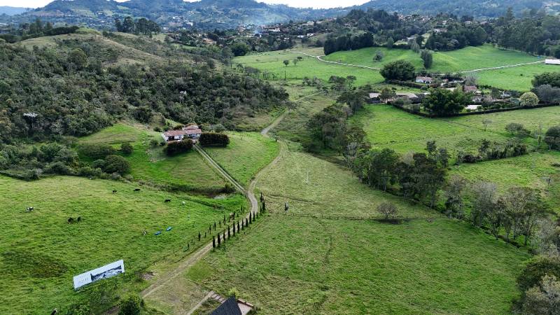 Lote ideal para inversionistas o desarrolladores en Llanogrande
