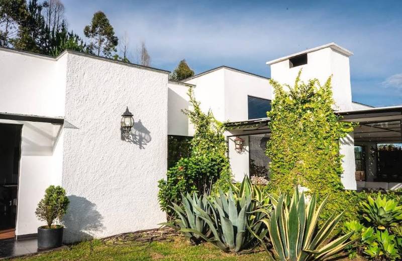Casas de un nivel cerca al colegio Jorge Robledo - Oriente