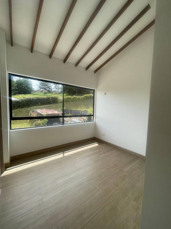 Casa en el Retiro cerca a La Fe