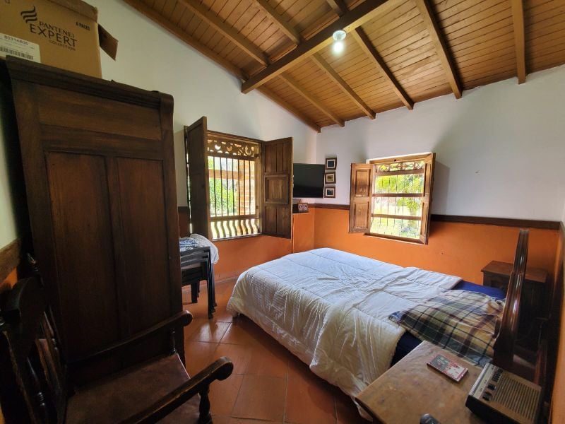 Casa independiente en Pontezuela con pesebreras